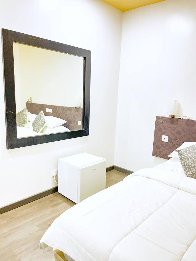 Fatims Beach House Maafushi Kültér fotó